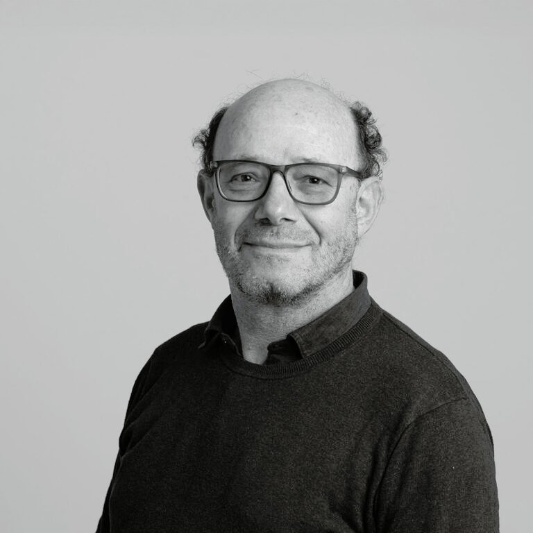 Ezequiel Fernández Moores