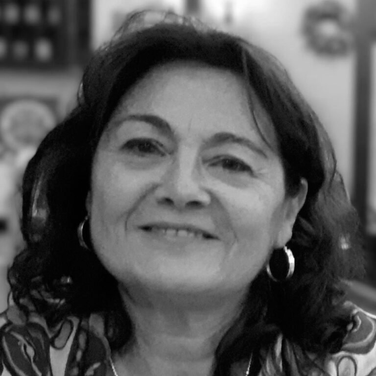 Mónica L. Burgos